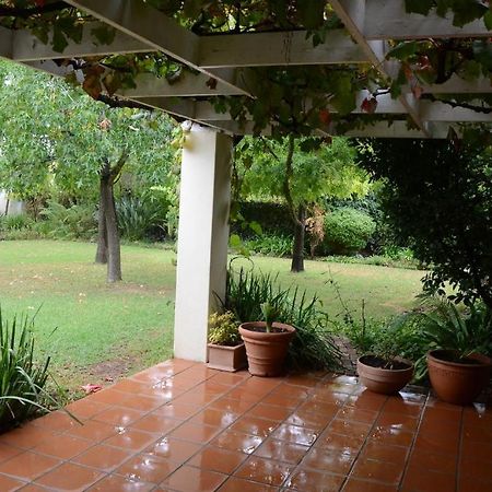 Magnolia Place Guest Houses Stellenbosch Pokoj fotografie